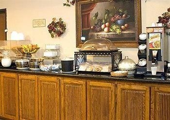 COMFORT INN EDINBURG4