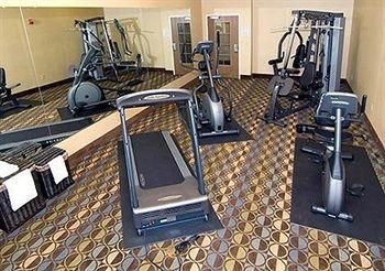 COMFORT INN & SUITES SELMA0