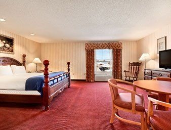 HOWARD JOHNSON FREDERICKSBURG-HILL COUNTRY4