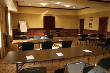 HAMPTON INN - SUITES GAINESVIL4