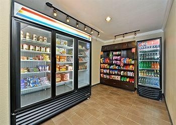 COMFORT SUITES WESTBELT - BELTWAY 82