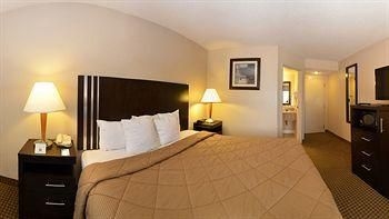 COMFORT INN HWY. 290/NW2