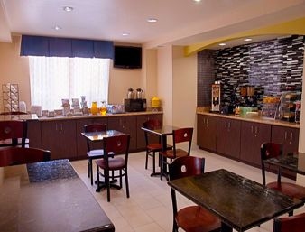 SUPER 8 IRVING DFW APT NORTH2