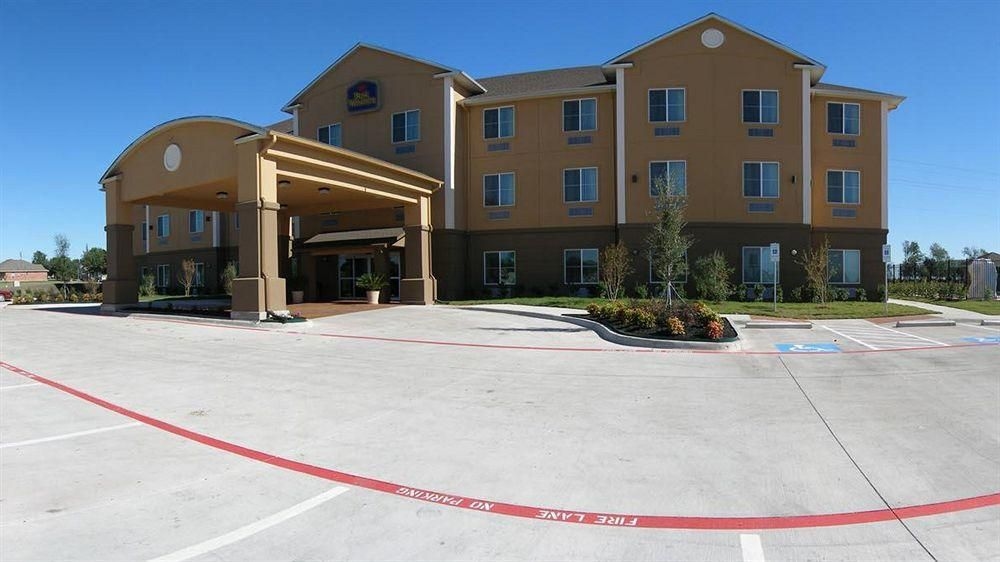 BEST WESTERN MARLIN INN & SUITES3