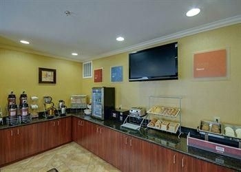 Comfort Suites Pearland - South Houston3