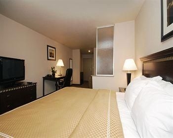 COMFORT SUITES GRAND PRAIRIE3