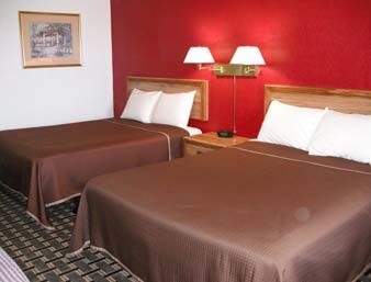 KNIGHTS INN SLATON2