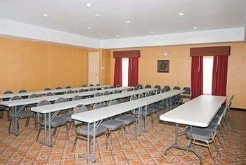 COMFORT INN & SUITES3