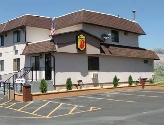 SUPER 8 OGDEN0