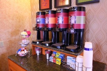 HAMPTON INN - SUITES PARK CITY4