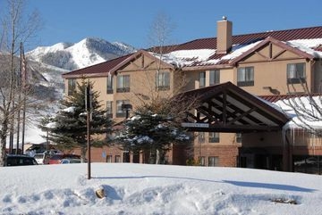 HAMPTON INN - SUITES PARK CITY1