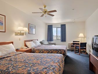 RAMADA LIMITED GREEN RIVER3