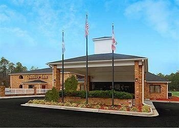QUALITY INN PETERSBURG2