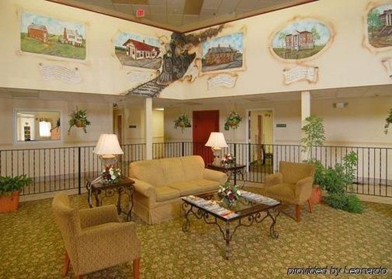 COMFORT INN BURKEVILLE4
