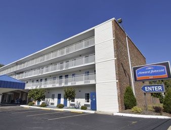 HOWARD HOHNSON EXPRESS INN3