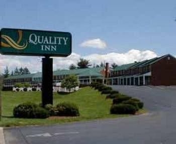 QUALITY INN WAYNESBORO4