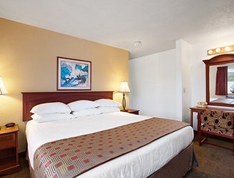 SUPER 8 KELSO LONGVIEW AREA2
