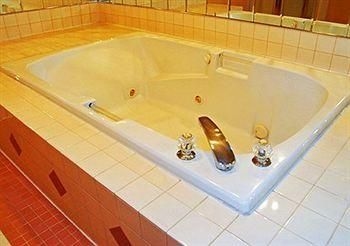 COMFORT INN MARYSVILLE1