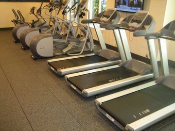HAMPTON INN - SUITES SEATTLE-D4