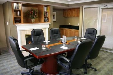 HAMPTON INN - SUITES SEATTLE-D1