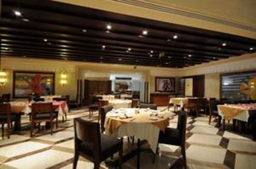 Pullman Zamzam Grand Suites1
