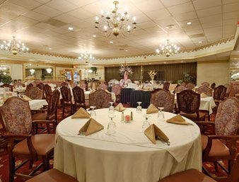 RAMADA MORGANTOWN HOTEL AND CO4