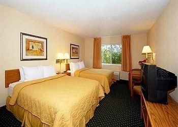 COMFORT INN BARBOURSVILLE1