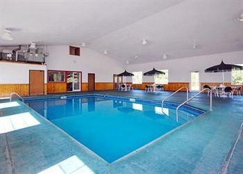COMFORT INN EDGERTON3