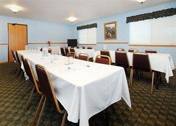 COMFORT INN EDGERTON2
