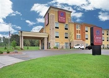COMFORT SUITES HUDSON4
