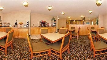 COMFORT INN STURGEON BAY2
