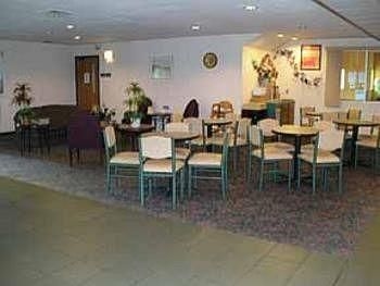 ECONO LODGE WISCONSIN DELLS1