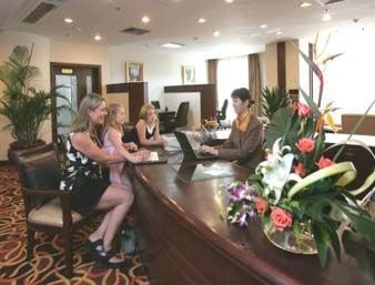 Ramada Plaza2