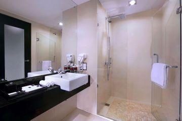 Grand Aston Medan2