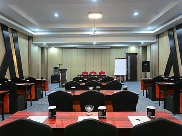 MERCURE PALU1