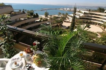 Holiday Inn Resort0