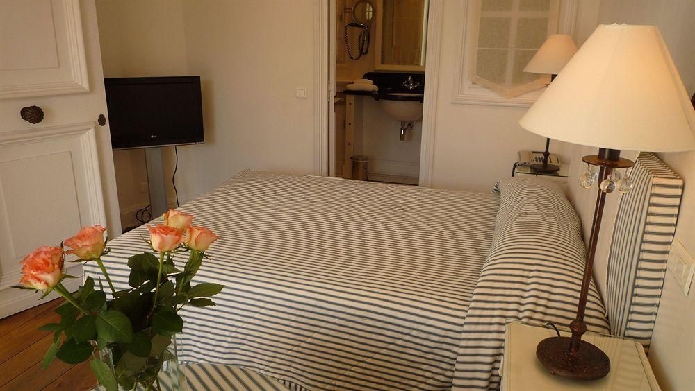 HOTEL LES VERGERS DE SAINT0