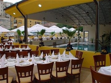 Opera Plaza4