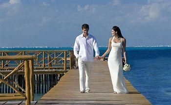 Isla Mujeres Palace1
