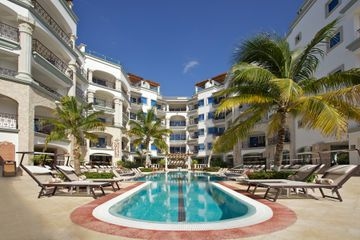 The Royal in Playa Del Carmen0