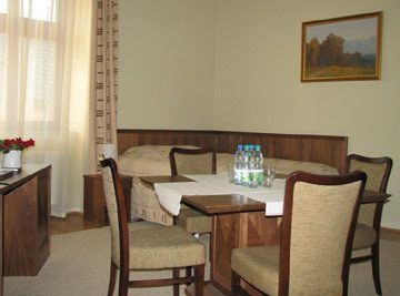 Redbrick Apartotel1