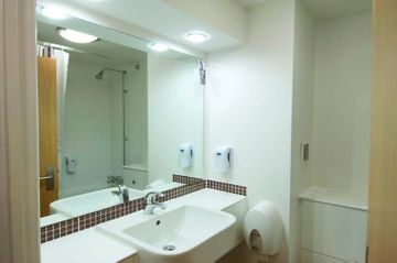 PREMIER INN SUTTON HARBOUR2