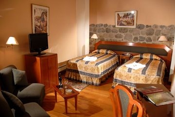 Del Prado Inn3