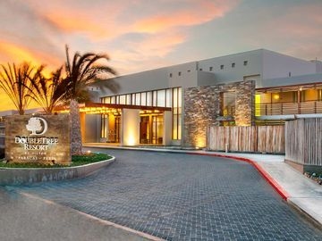 DoubleTree by Hilton Resort Paracas0