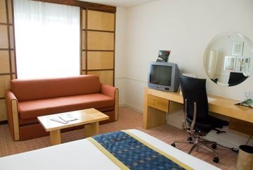 Holiday Inn1