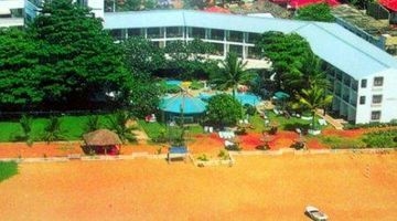 Camelot Beach4