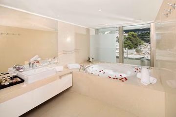 Rixos4