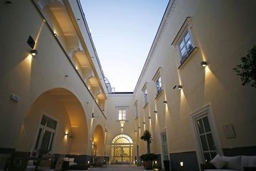 Sevenhostel0