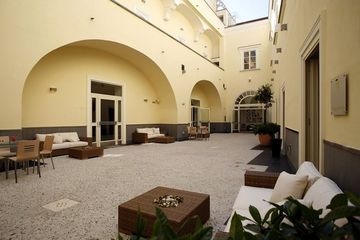 Sevenhostel1