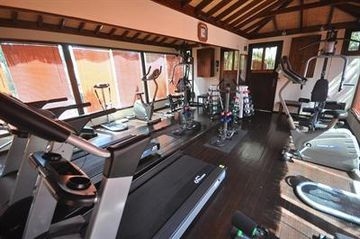 El Vino Hotel & Suites1